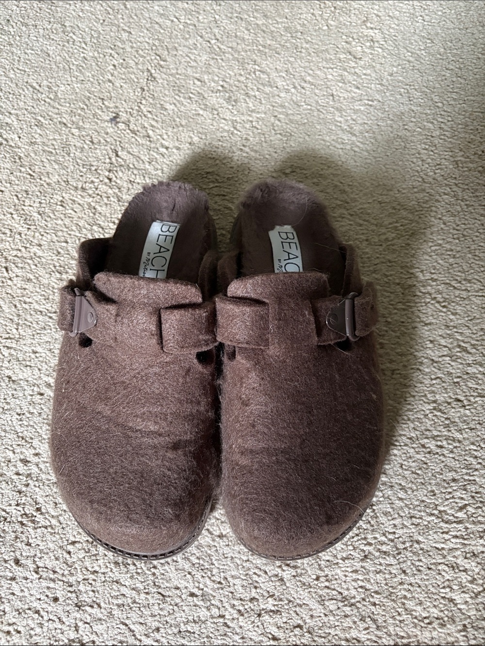 BEACH by MUK LUKS Brown Wool Clog-Style Slippers